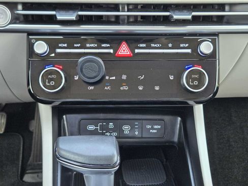 Certified 2025 Hyundai Tucson SEL FWD image 19