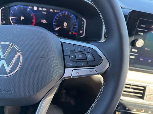 New 2026 Volkswagen Taos SEL AWD/4WD image 15