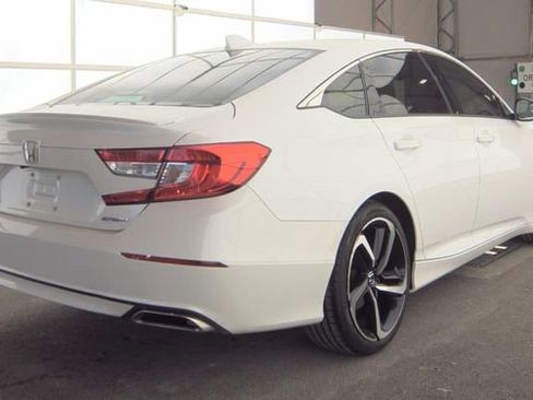 Used 2020 Honda Accord Sport image 1