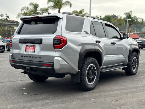 Certified 2025 Toyota 4Runner TRD Off-Road Premium image 13