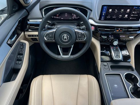 Used 2026 Acura MDX w/ Technology Package image 15