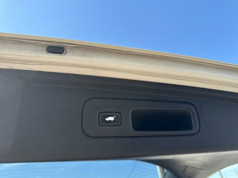 Used 2018 Honda Odyssey EX-L image 9