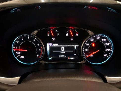 Used 2018 Chevrolet Traverse LT AWD/4WD image 17