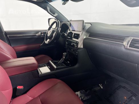 Used 2023 Lexus GX 460 Premium w/ Premium Package AWD/4WD image 31