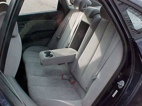 Used 2008 Hyundai Elantra GLS FWD image 11
