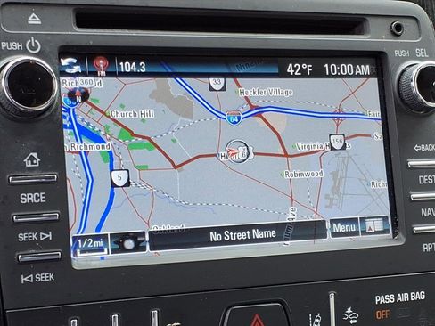 Used 2017 Chevrolet Traverse Premier image 10