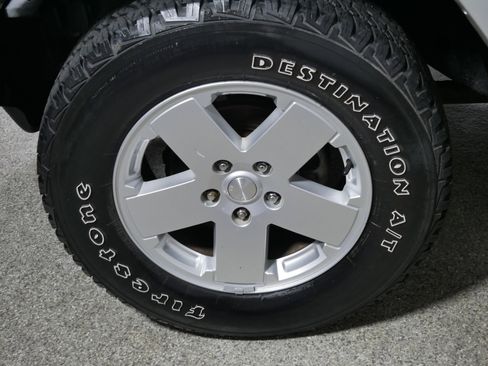 Used 2011 Jeep Wrangler Sahara w/ Dual Top Group AWD/4WD image 15