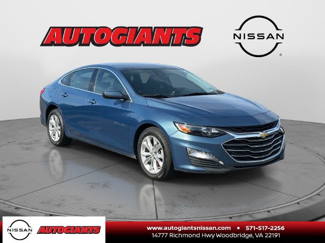 Used 2025 Chevrolet Malibu LT FWD image 1