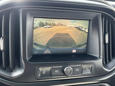 Used 2021 Chevrolet Colorado W/T w/ Custom Special Edition AWD/4WD image 19