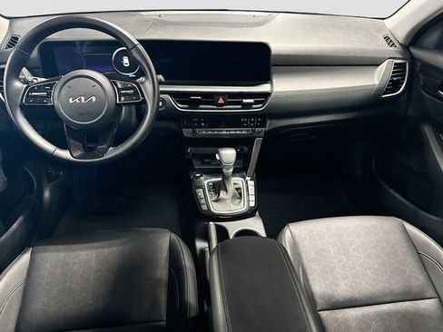 Used 2024 Kia Seltos EX AWD/4WD image 24