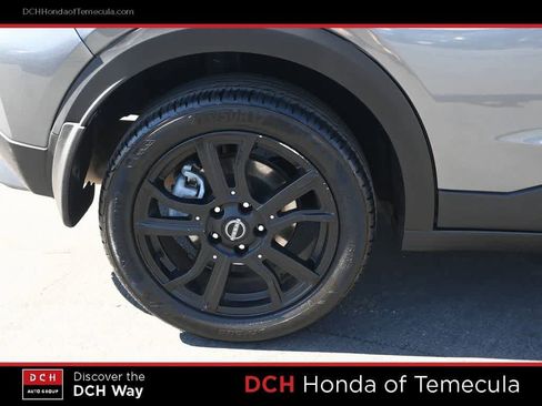 Used 2022 Nissan Kicks SR FWD image 23