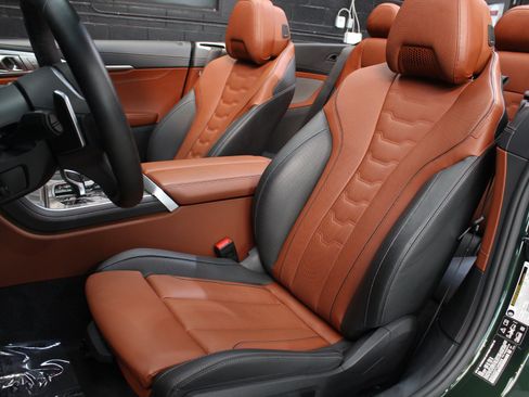 Used 2026 BMW 840i xDrive Convertible w/ Comfort Seating Package AWD/4WD image 46