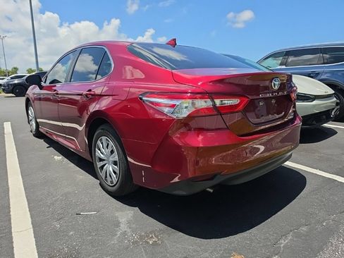 Used 2020 Toyota Camry LE FWD image 14