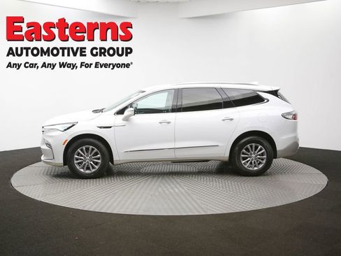 Used 2024 Buick Enclave Premium image 63