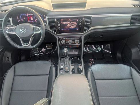 Used 2021 Volkswagen Atlas SEL R-Line image 17