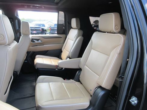Certified 2023 Chevrolet Suburban Premier w/ Max Trailering Package AWD/4WD image 24