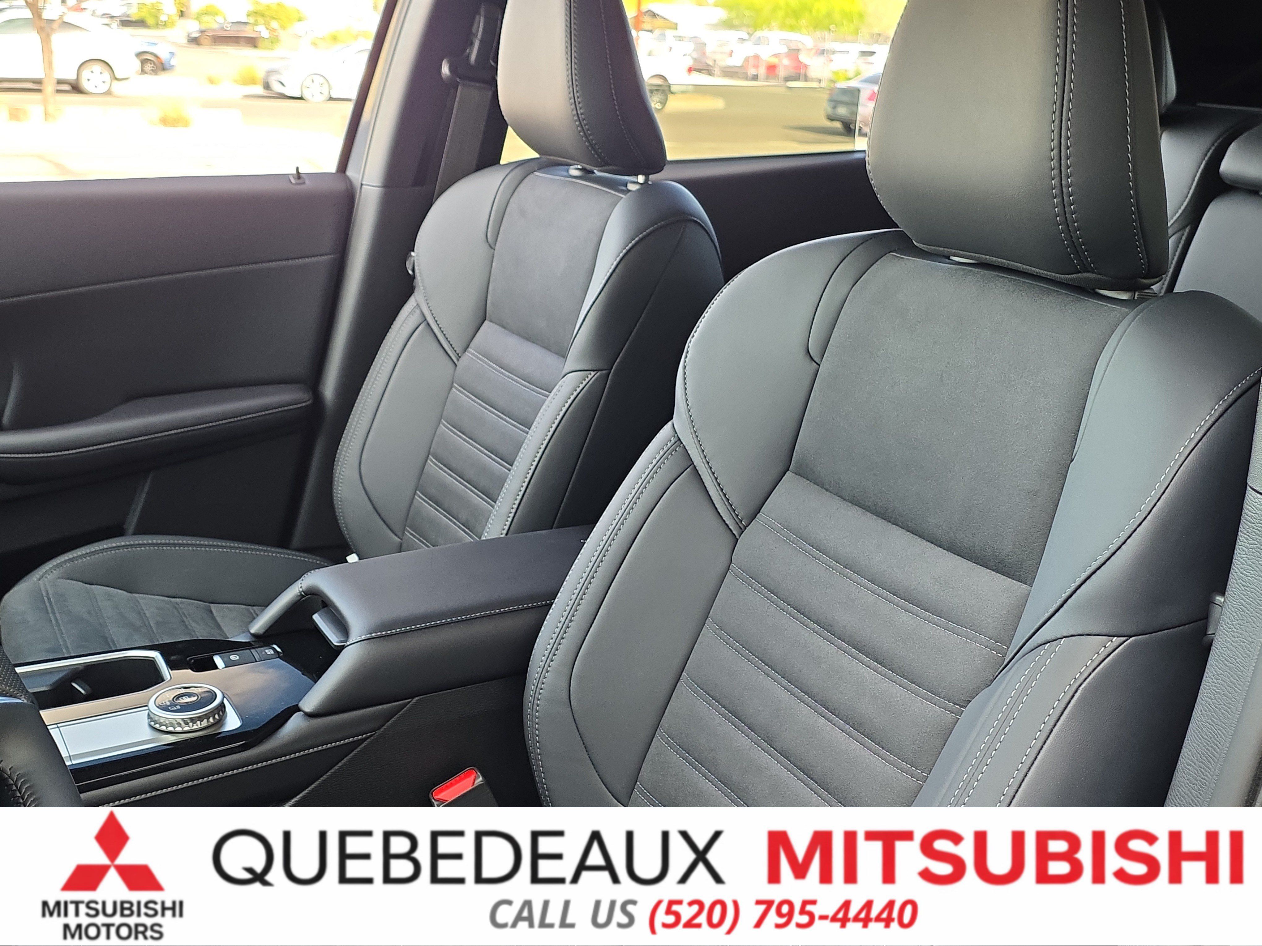 New 2026 Mitsubishi Outlander SE FWD image 13