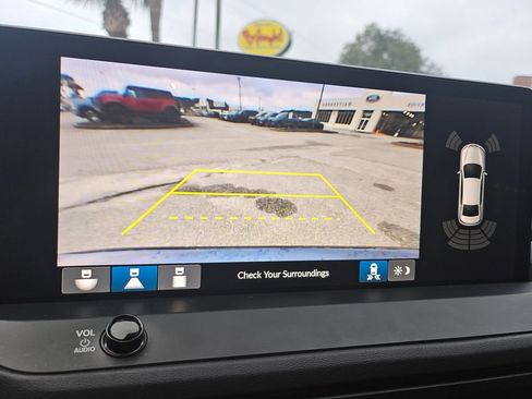 Used 2024 Honda Accord Touring image 16