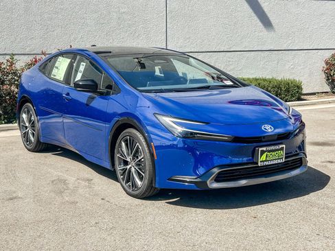 New 2026 Toyota Prius Limited image 3