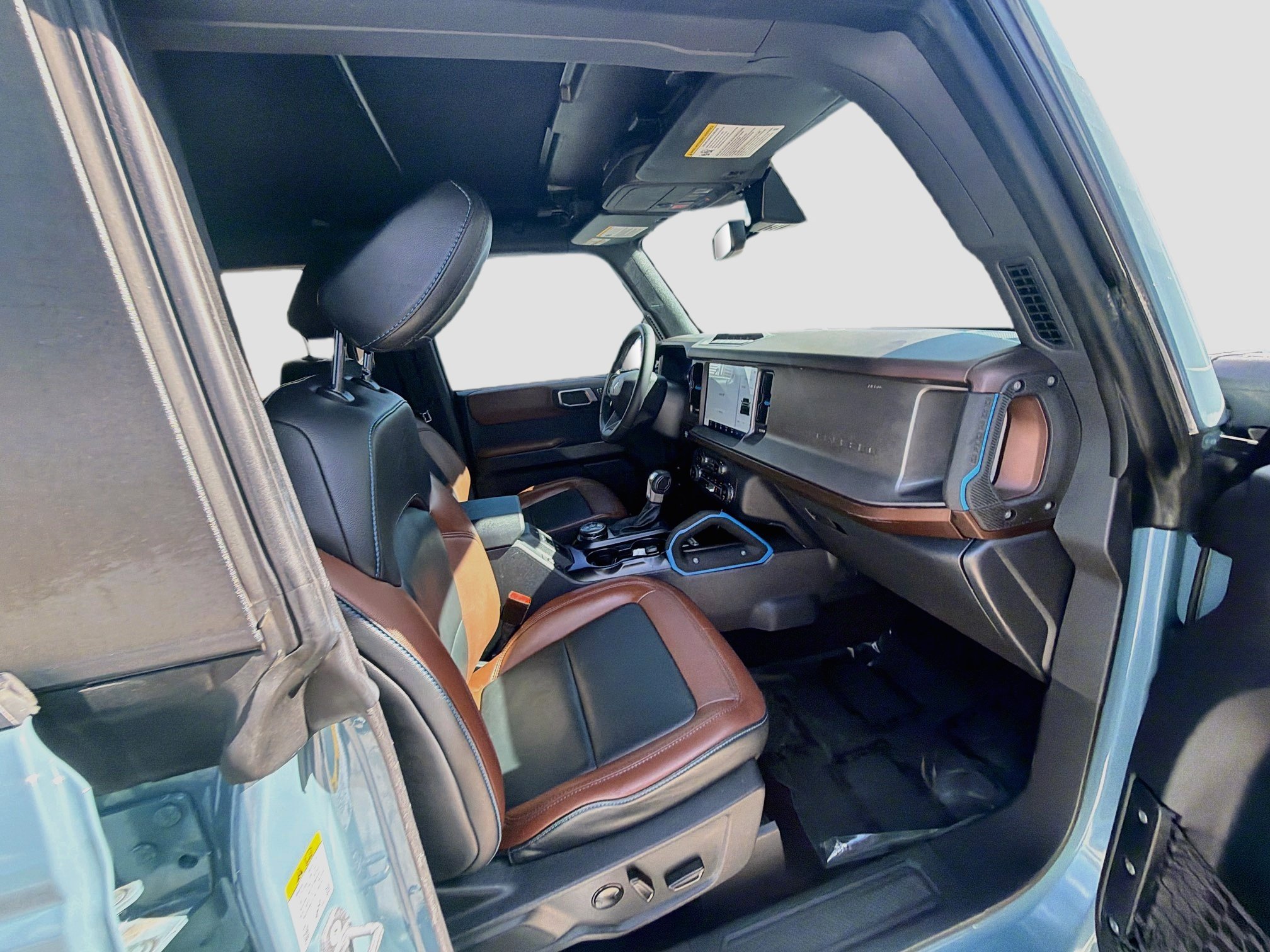 Used 2023 Ford Bronco Outer Banks w/ Sasquatch Package AWD/4WD image 29