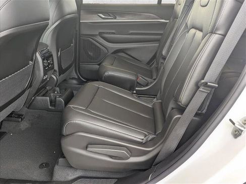 New 2025 Jeep Grand Cherokee L Limited image 14