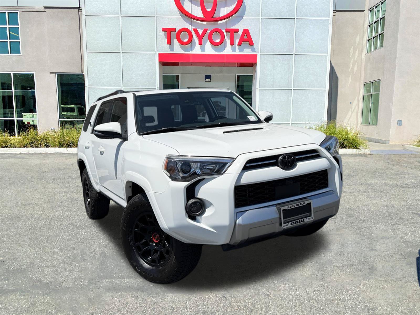 Used 2024 Toyota 4Runner TRD Off-Road Premium w/ TRD Black Wheel Package (TMS) AWD/4WD image 2