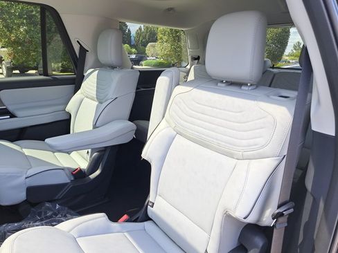 New 2026 Ford Expedition Platinum w/ Platinum Ultimate Package AWD/4WD image 14