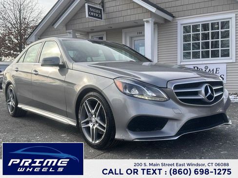 Used 2014 Mercedes-Benz E 350 4dr Sdn E 350 Luxury 4MATIC image 1