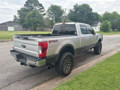 Used 2019 Ford F250 Lariat w/ Tow Technology Bundle AWD/4WD image 7
