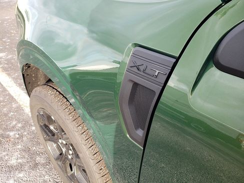 New 2025 Ford Maverick XLT w/ Equipment Group 301A image 21