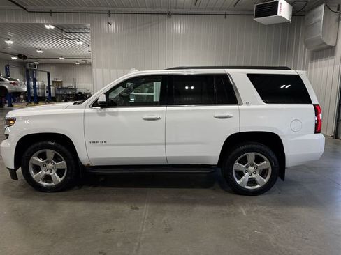 Used 2016 Chevrolet Tahoe LT w/ Luxury Package AWD/4WD image 5