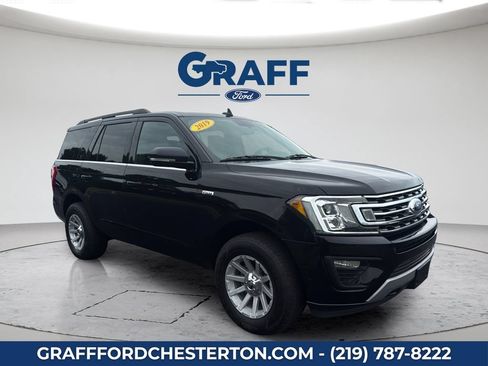 Used 2019 Ford Expedition XLT w/ Equipment Group 202A AWD/4WD image 4