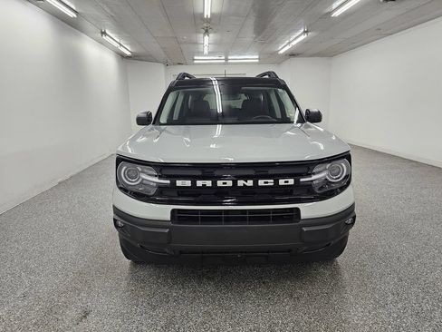 Used 2022 Ford Bronco Sport Outer Banks w/ Tech Package AWD/4WD image 2