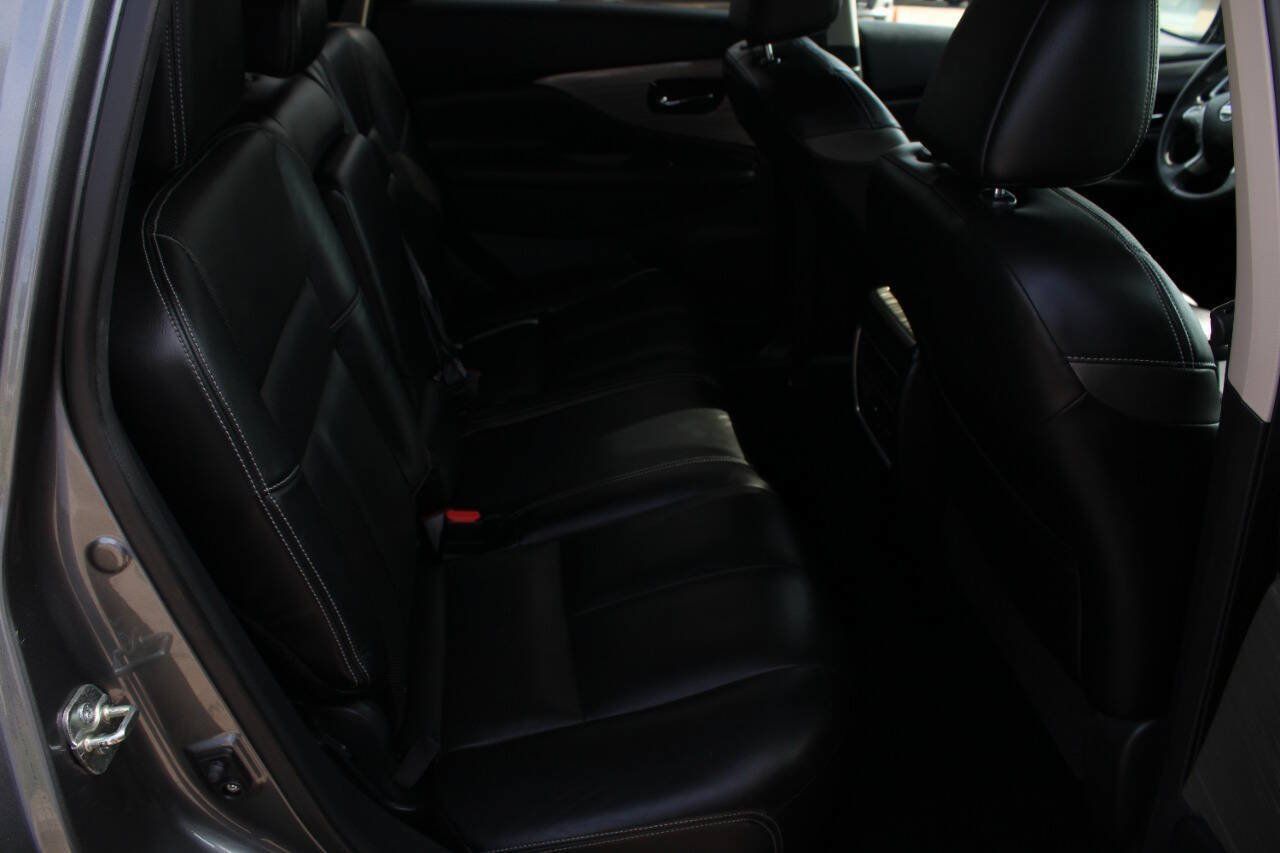 Used 2015 Nissan Murano SL w/ SL Technology Package AWD/4WD image 9