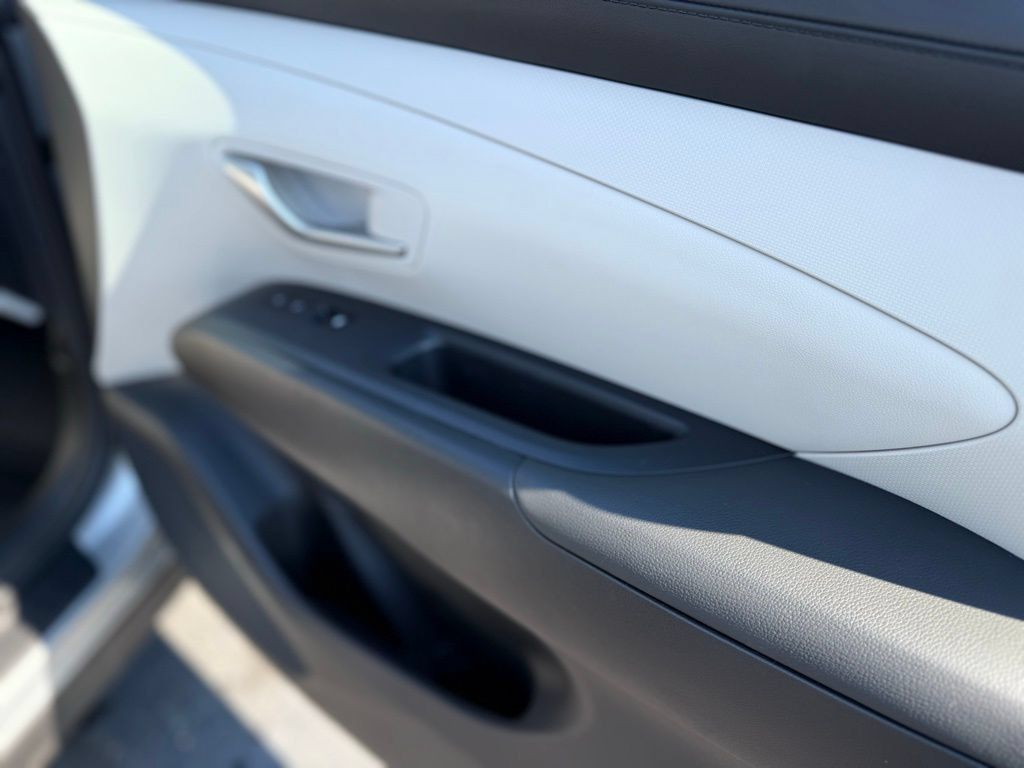New 2025 Hyundai Tucson SE FWD image 20