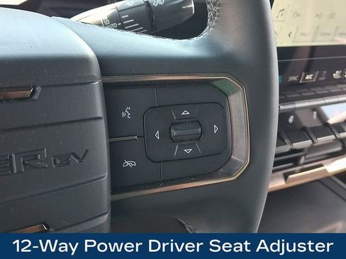 Used 2025 GMC Hummer EV 3X AWD/4WD image 8