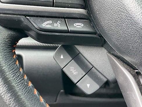 Used 2021 Subaru Crosstrek 2.0i Premium image 16