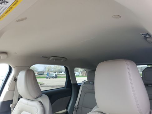 Certified 2023 Lincoln Corsair AWD w/ Equipment Group 101A image 11