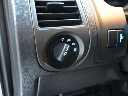 Used 2019 Ford Flex SE FWD image 9