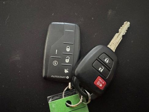 Used 2020 Toyota Tundra SR5 w/ Truck Exterior Package image 41