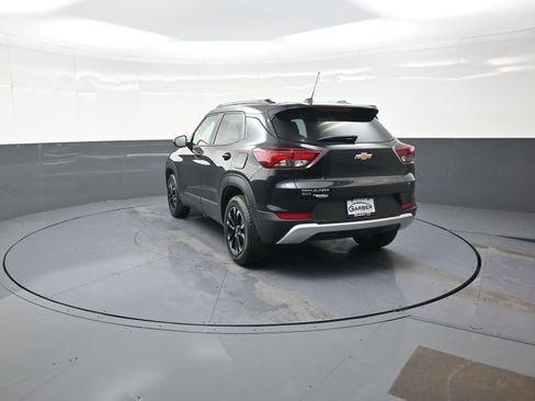 Used 2023 Chevrolet TrailBlazer LT w/ Convenience Package image 5