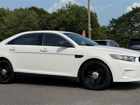 Used 2018 Ford Taurus Police Interceptor AWD image 7