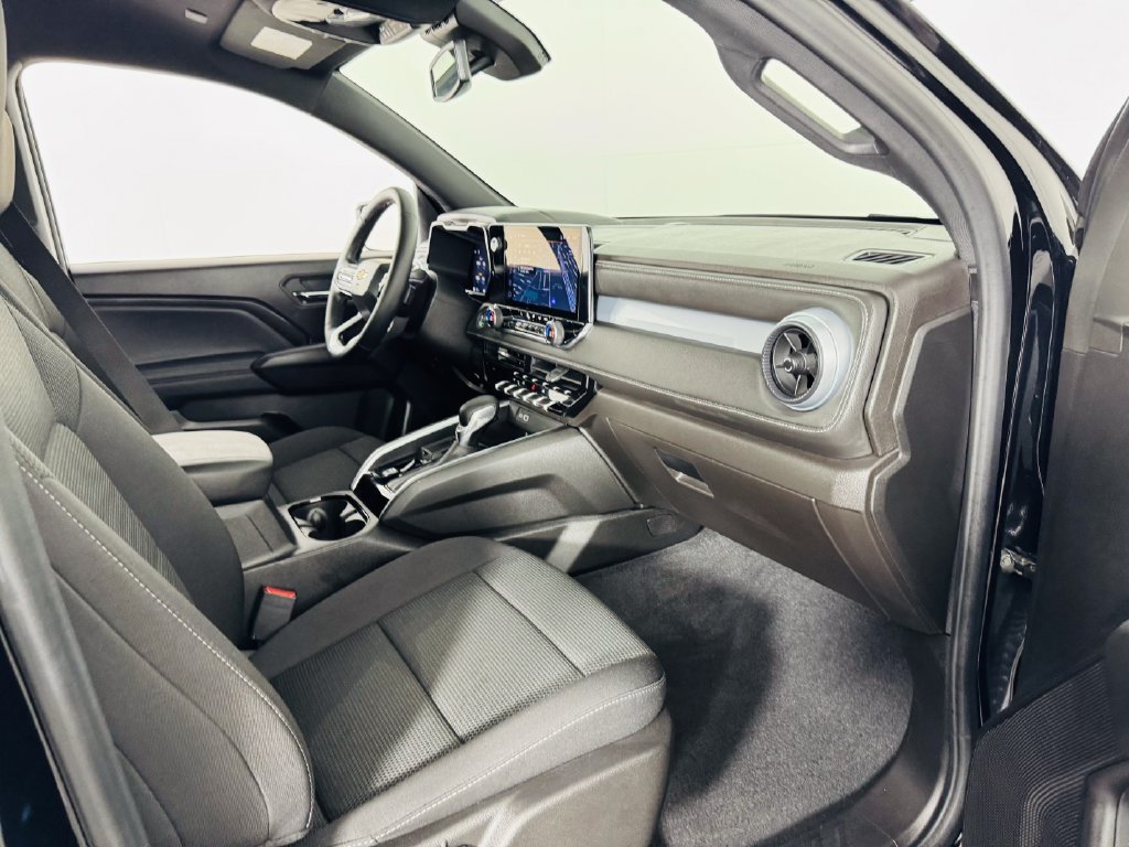 Used 2026 Chevrolet Colorado LT w/ Advanced Trailering Package RWD image 28
