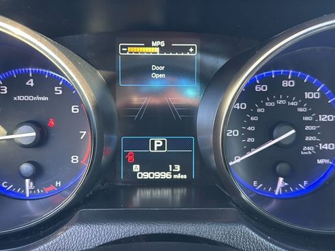 Used 2017 Subaru Legacy 2.5i Premium image 21