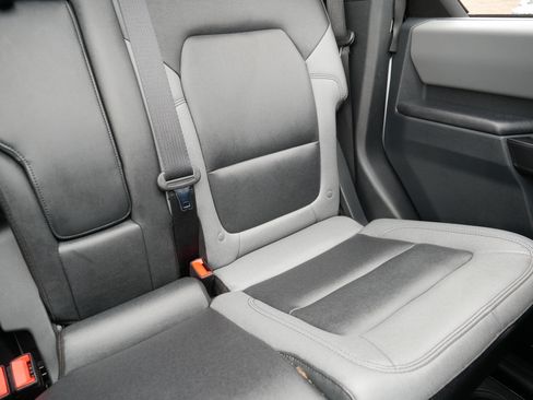 Used 2024 Ford Bronco Black Diamond AWD/4WD image 14
