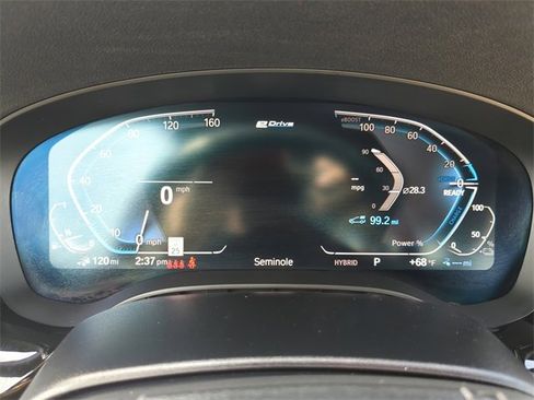 Used 2023 BMW 530e xDrive image 35