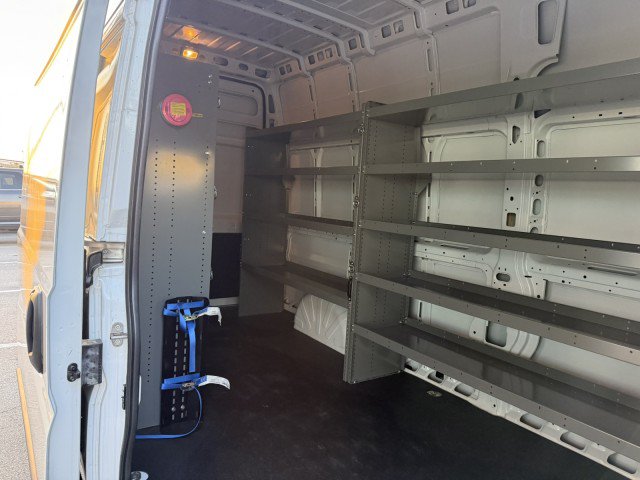 Used 2025 RAM ProMaster 3500 FWD image 24