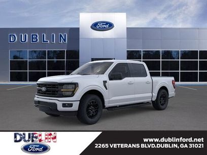 New 2026 Ford F150 XLT w/ XLT Black Appearance Package