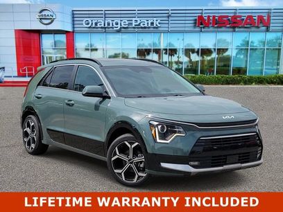 Used 2023 Kia Niro EX Touring