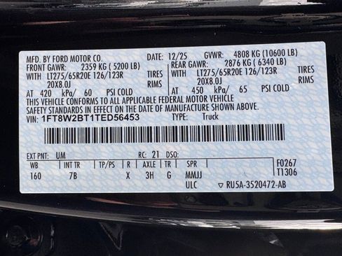 New 2026 Ford F250 Platinum w/ FX4 Off-Road Package image 53